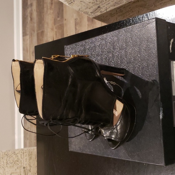 PRADA Lace up platform heels / booties! - Picture 4 of 10